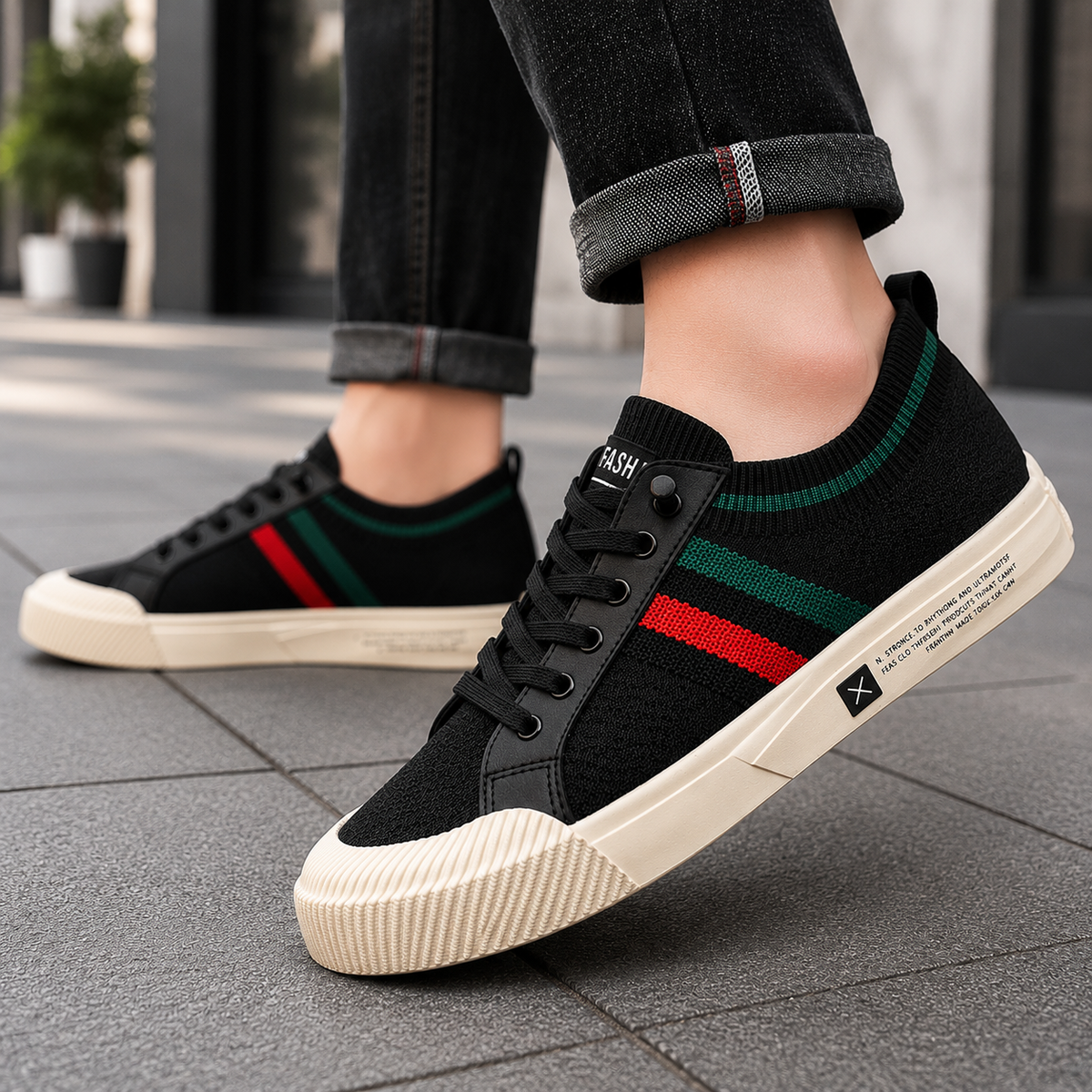 Classic Lace-Up Sneakers with Timeless Casual Style