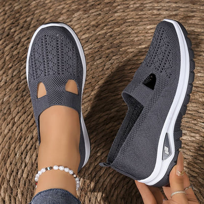 Oddychające sneakersy wsuwane