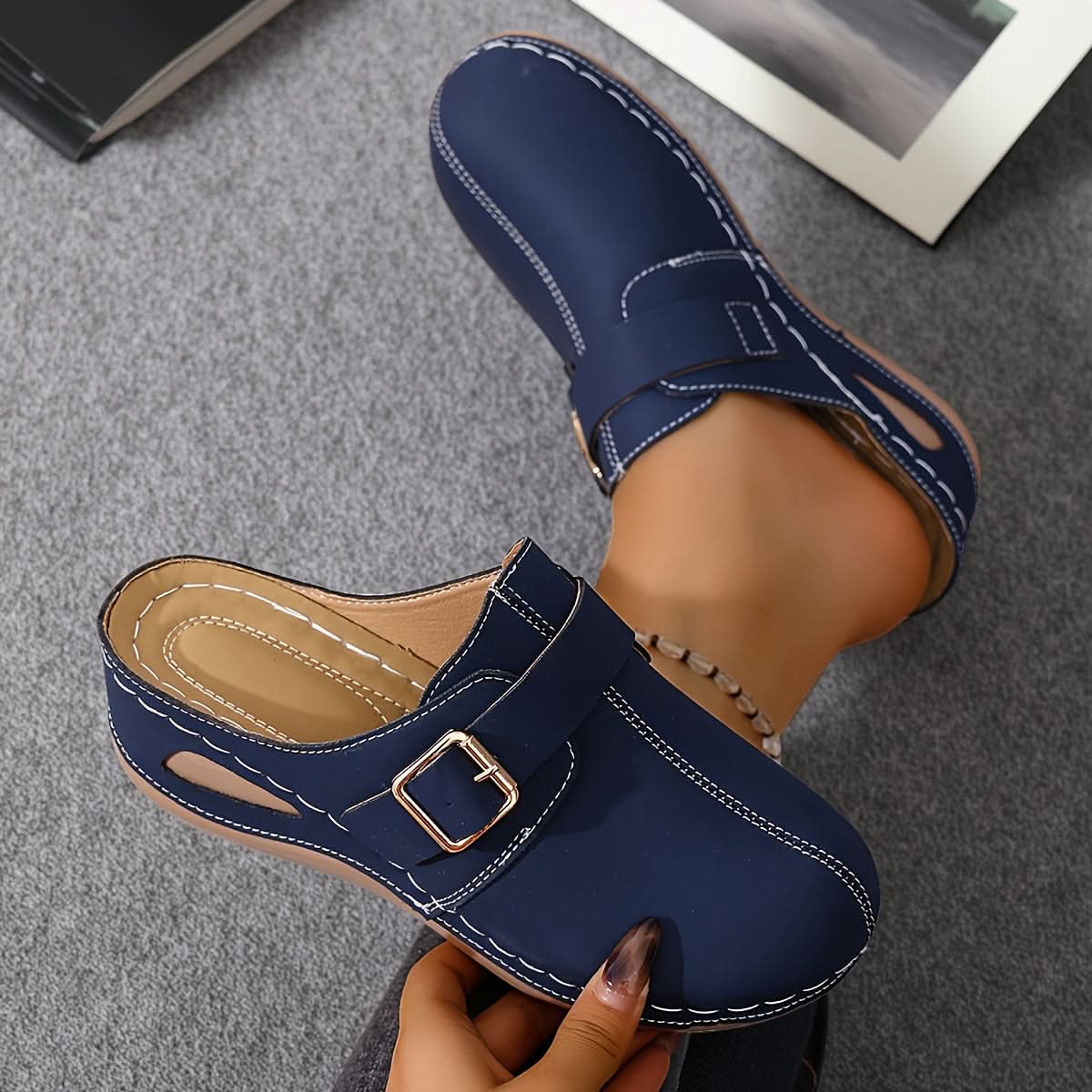 Closed Toe Mule Comfort Shoes
