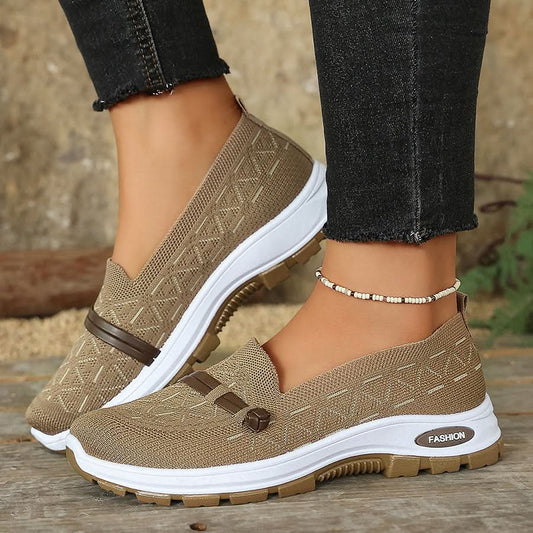 Przewiewne Sneakersy Slip On z Wsparciem Łuku