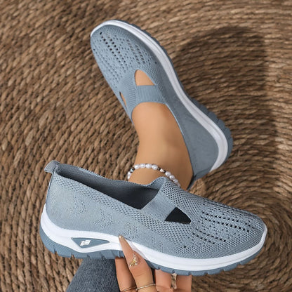 Oddychające sneakersy wsuwane