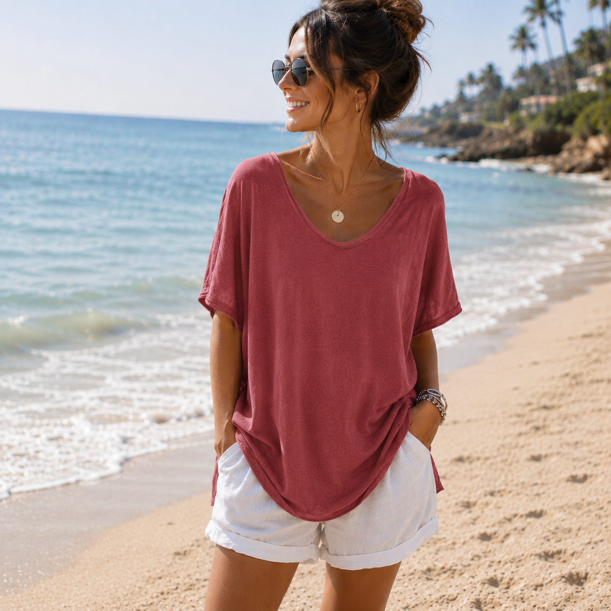 Relaxed Fit T-Shirt with Timeless Everyday Style
