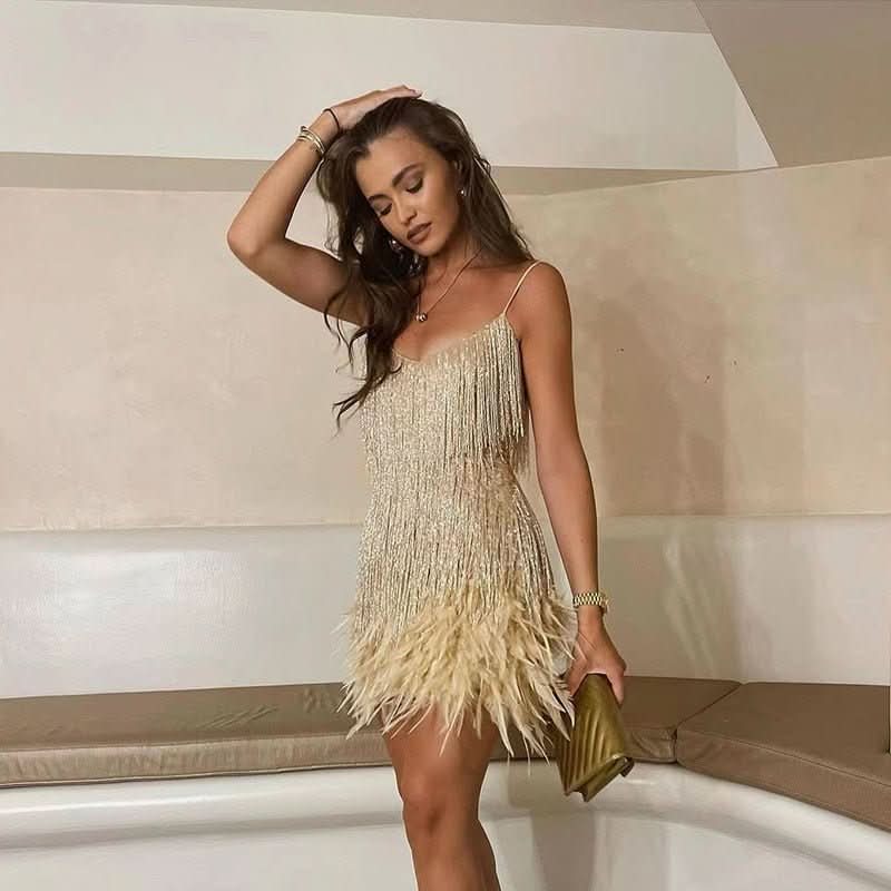 Elegant Mini Evening Dress with Sequined Fabric and Feather Trim for Summer Events 2