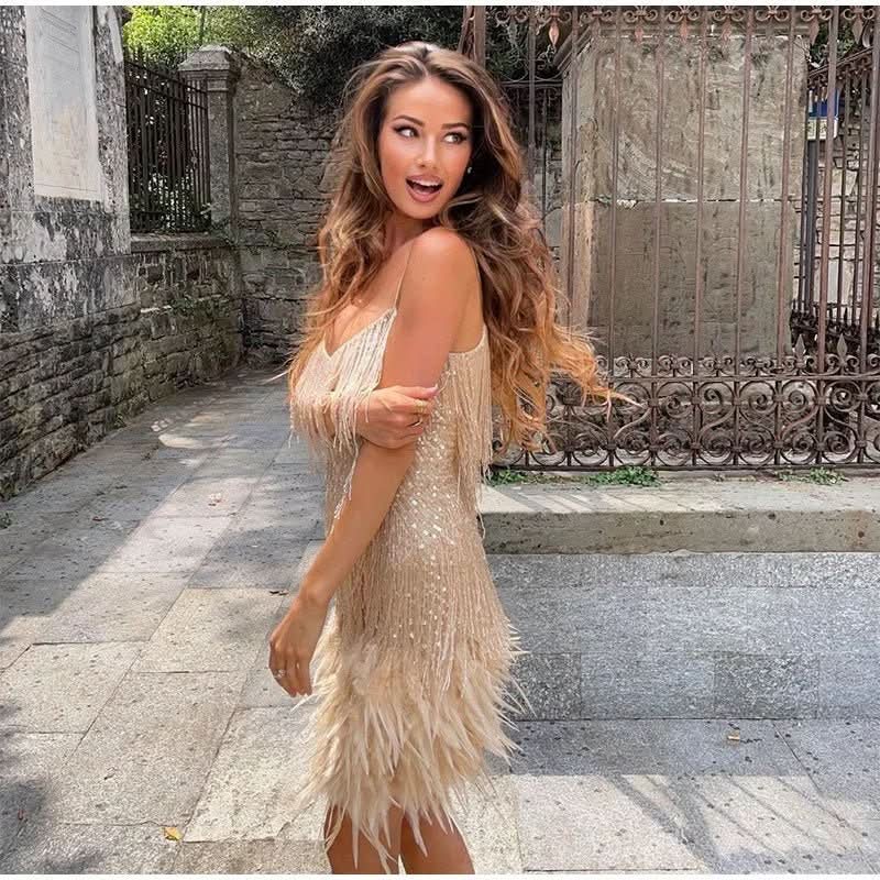 Elegant Mini Evening Dress with Sequined Fabric and Feather Trim for Summer Events 5