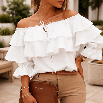 Stylowy top z warstwami i falbanami
