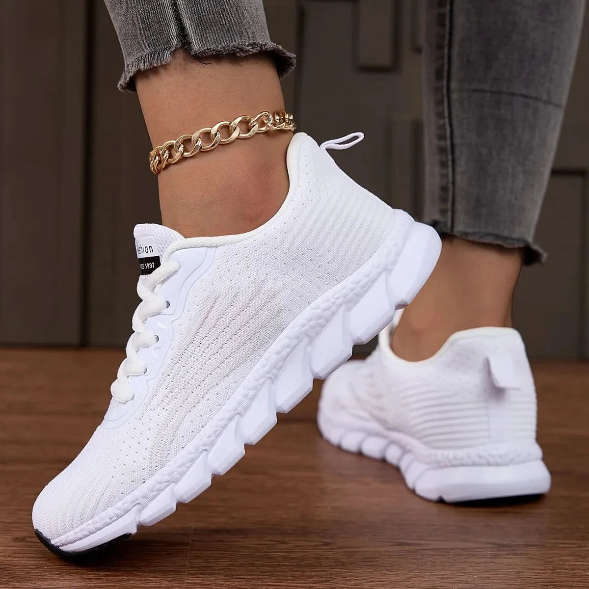 Klasyczne Sneakersy w Stylu Biegowym