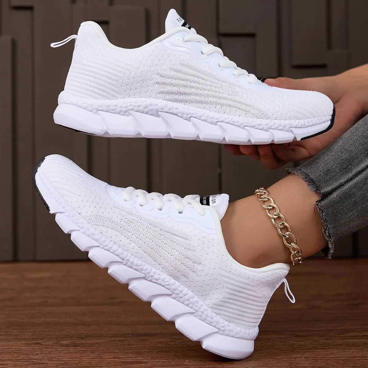 Klasyczne Sneakersy w Stylu Biegowym