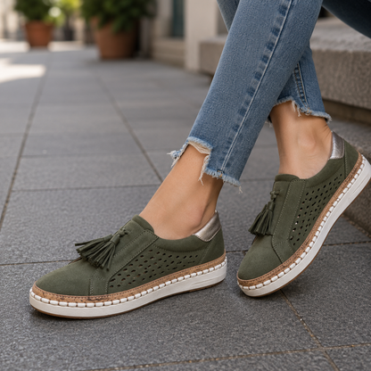 Casual Slip-On Shoes for Lasting Stability and Comfort